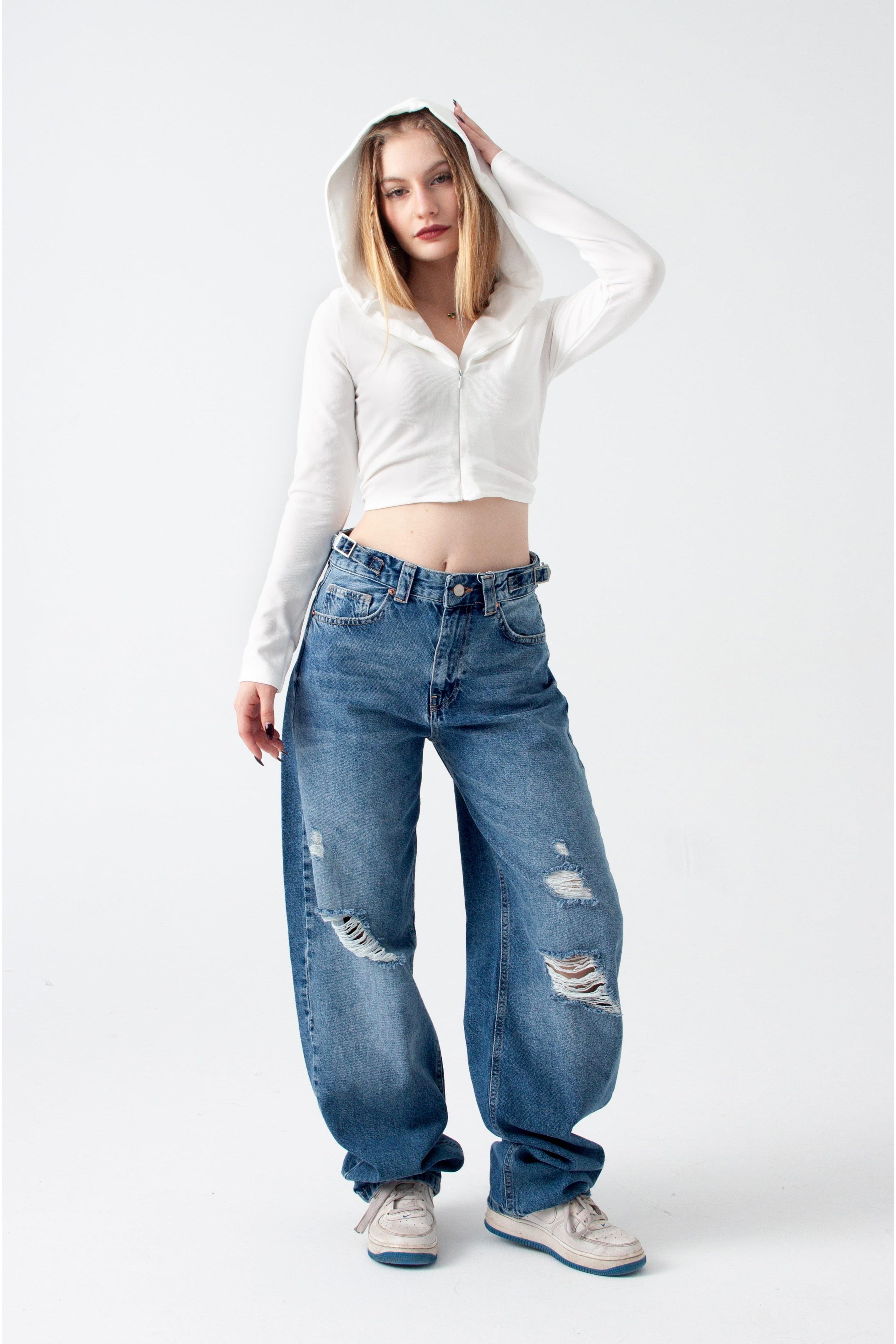 Mavi Yırtıklı Kemer Detay Wide Leg Jean