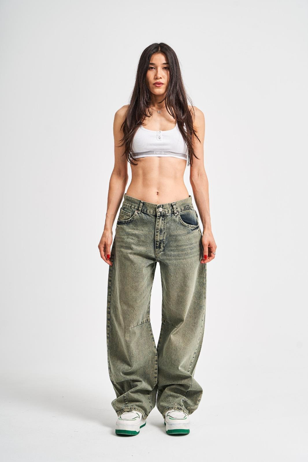 Special Tint Baggy Jean