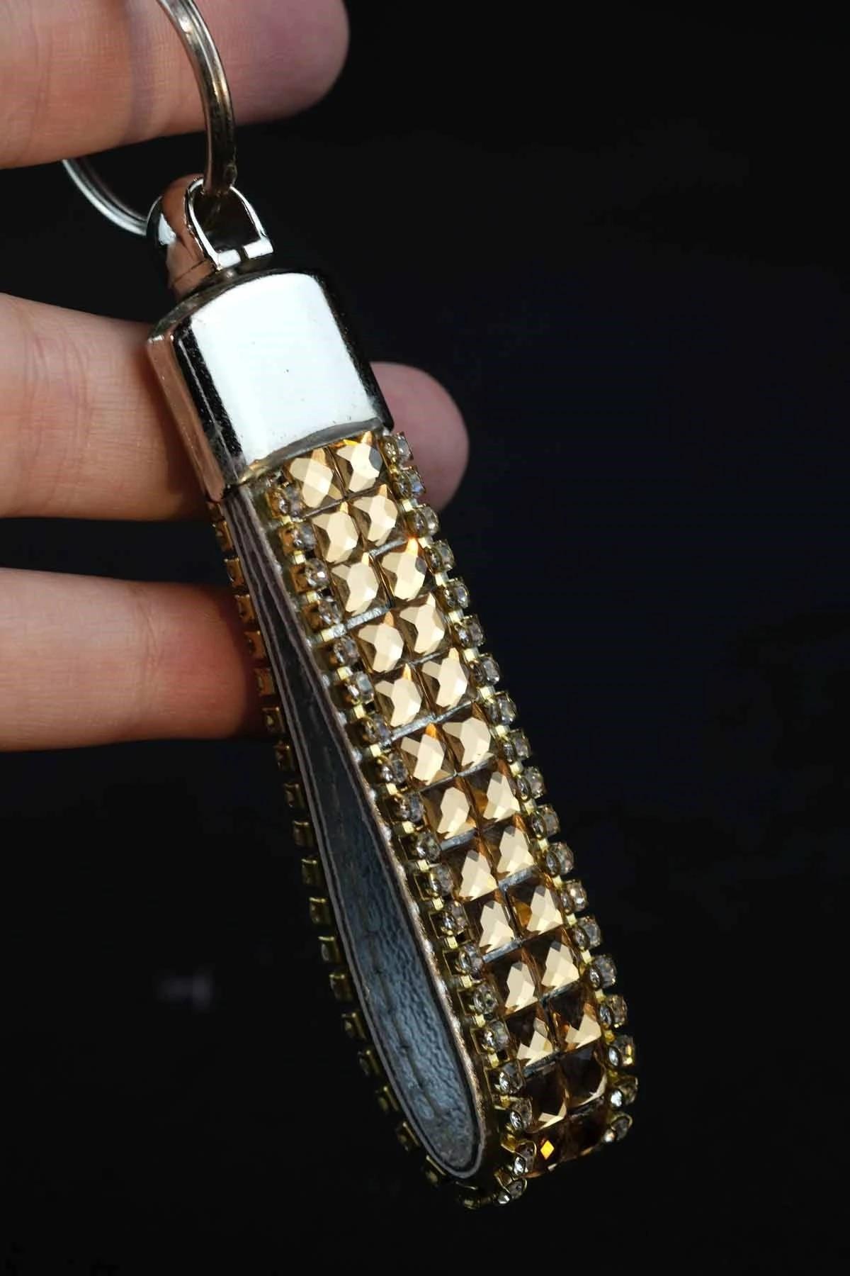 gold-bagetli-logosuz-anahtarlik-1c6d8a.jpg