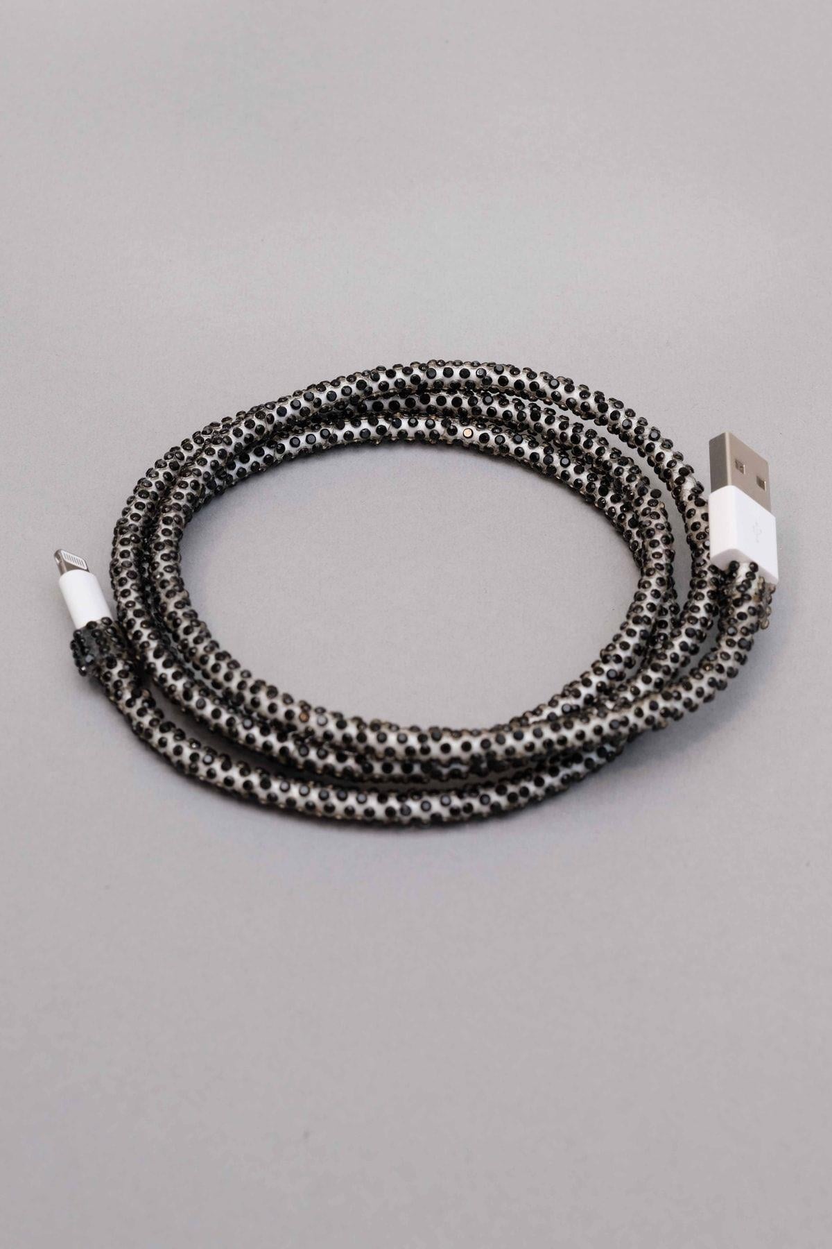 Siyah Taşlı Apple Şarj Kablosu