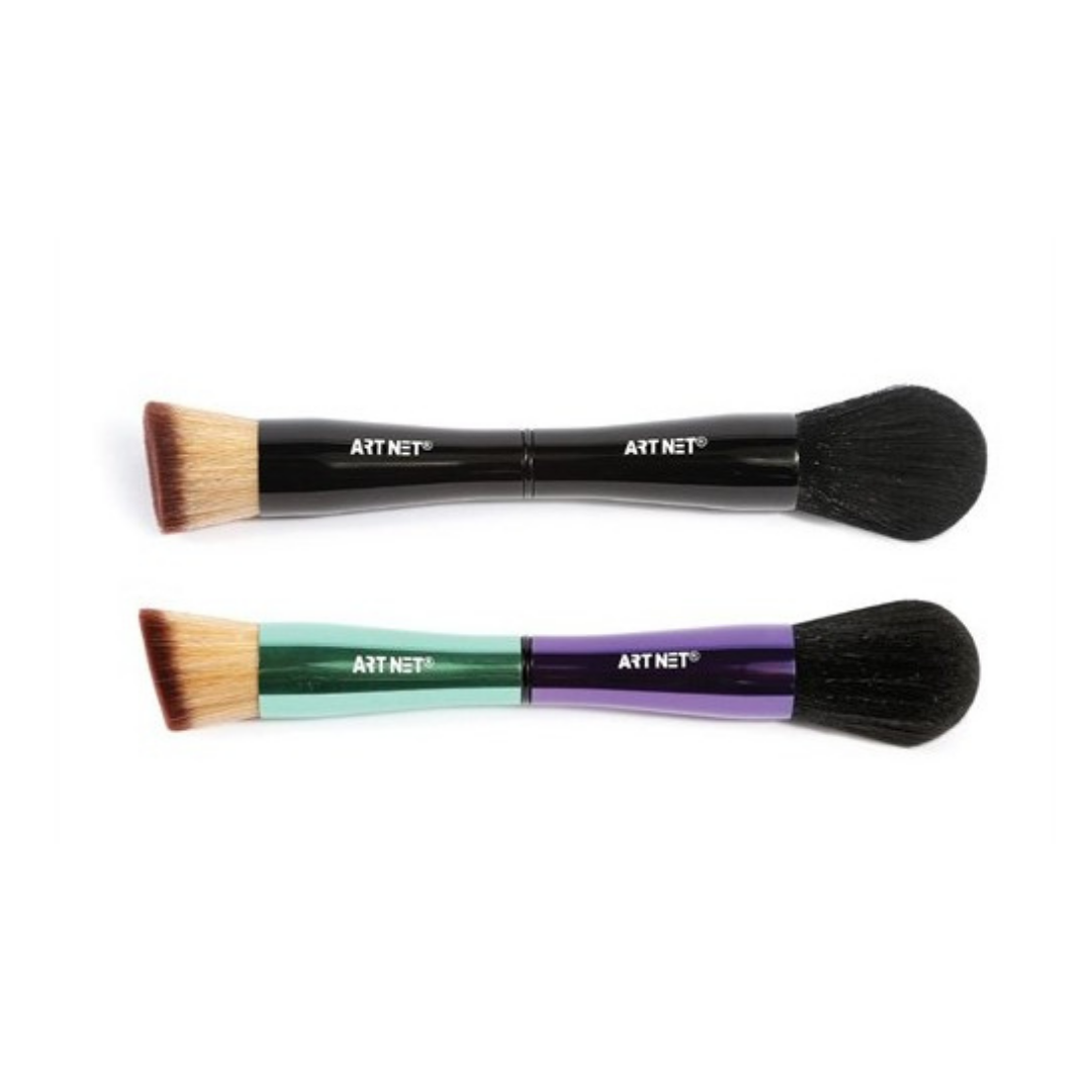 29 Artnet Secret Brush