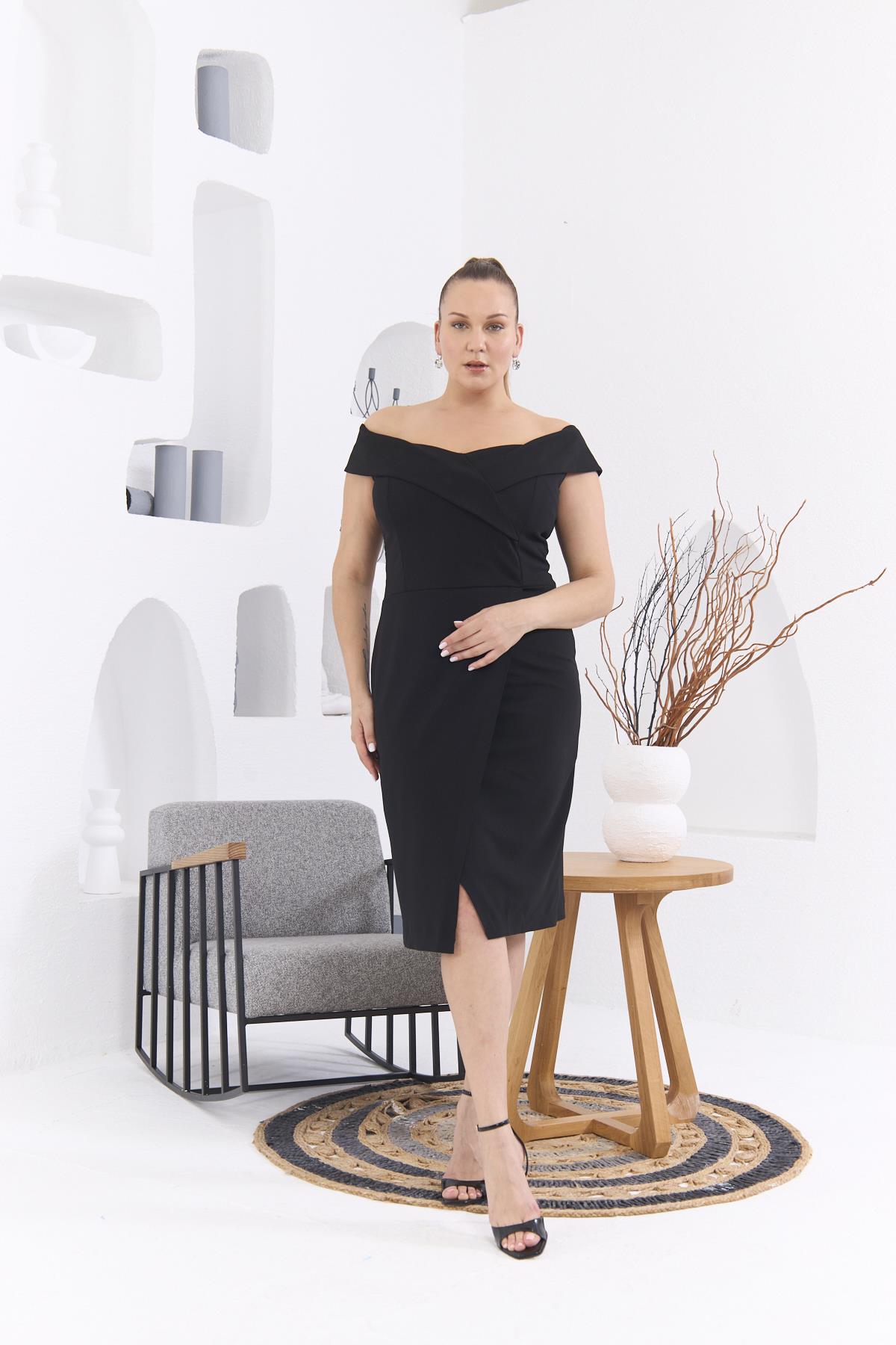 Rmg Kayık Yaka Büyük Beden Siyah Elbise