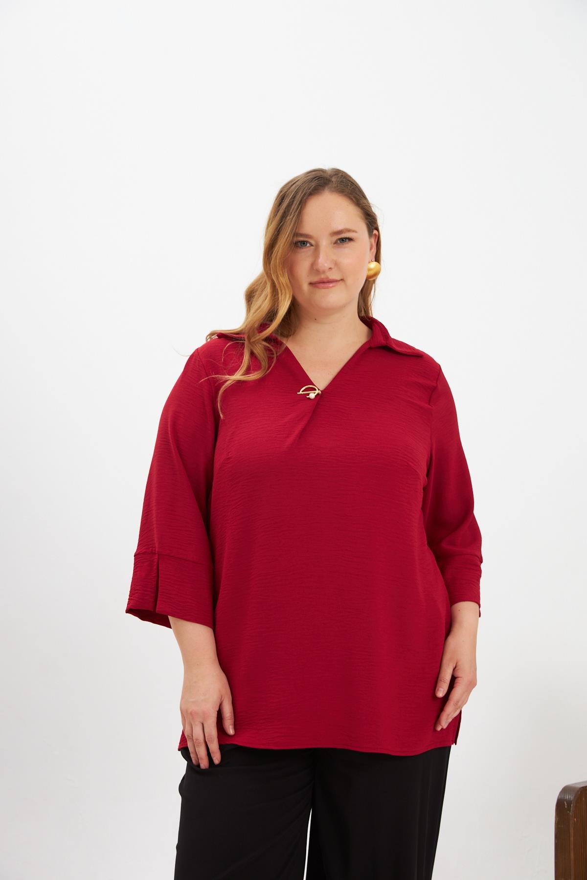 Yaka Detaylı Büyük Beden Bluz Bordo