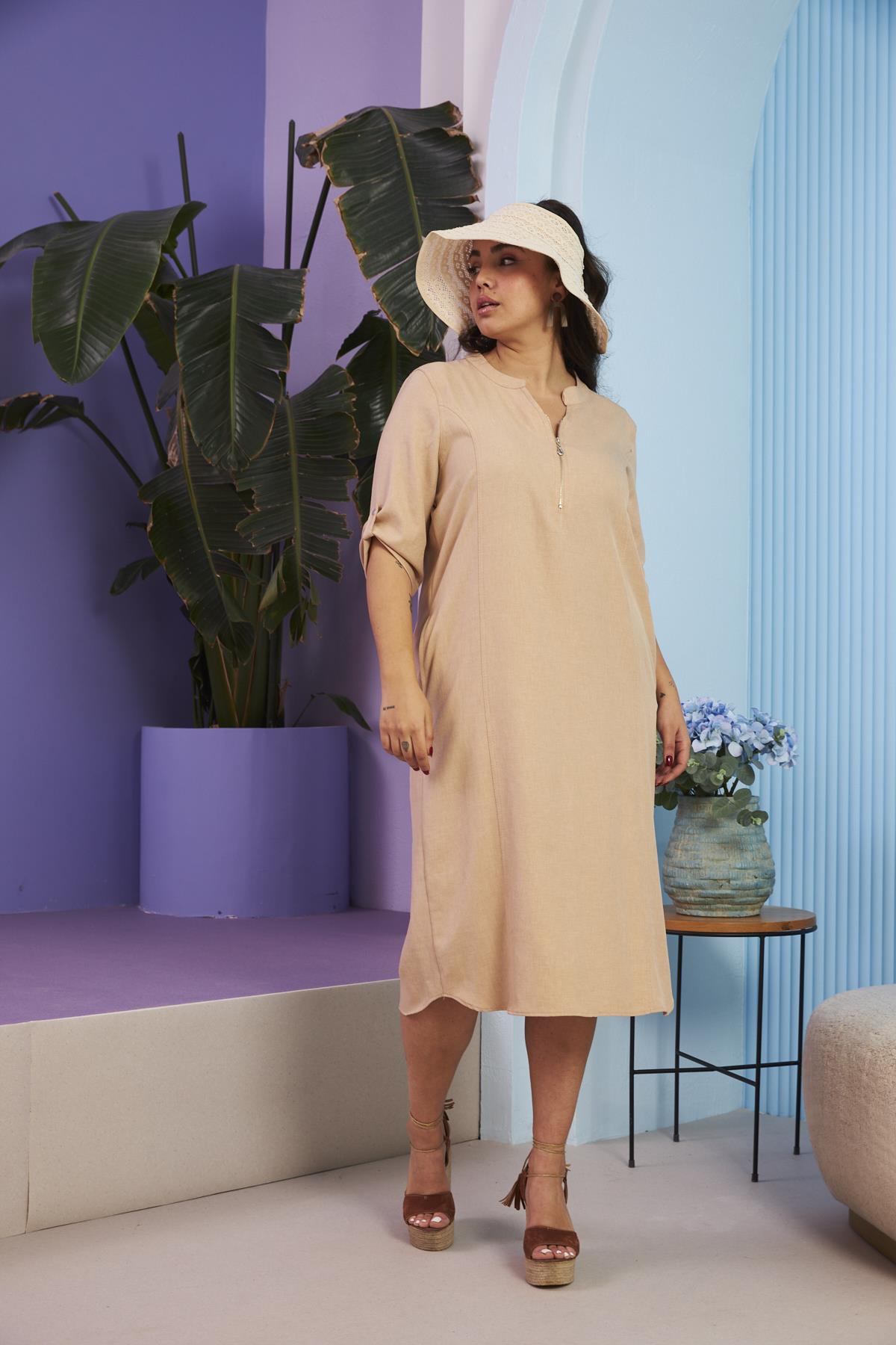 Yaka Fermuar Detaylı Büyük Beden Vizon Elbise