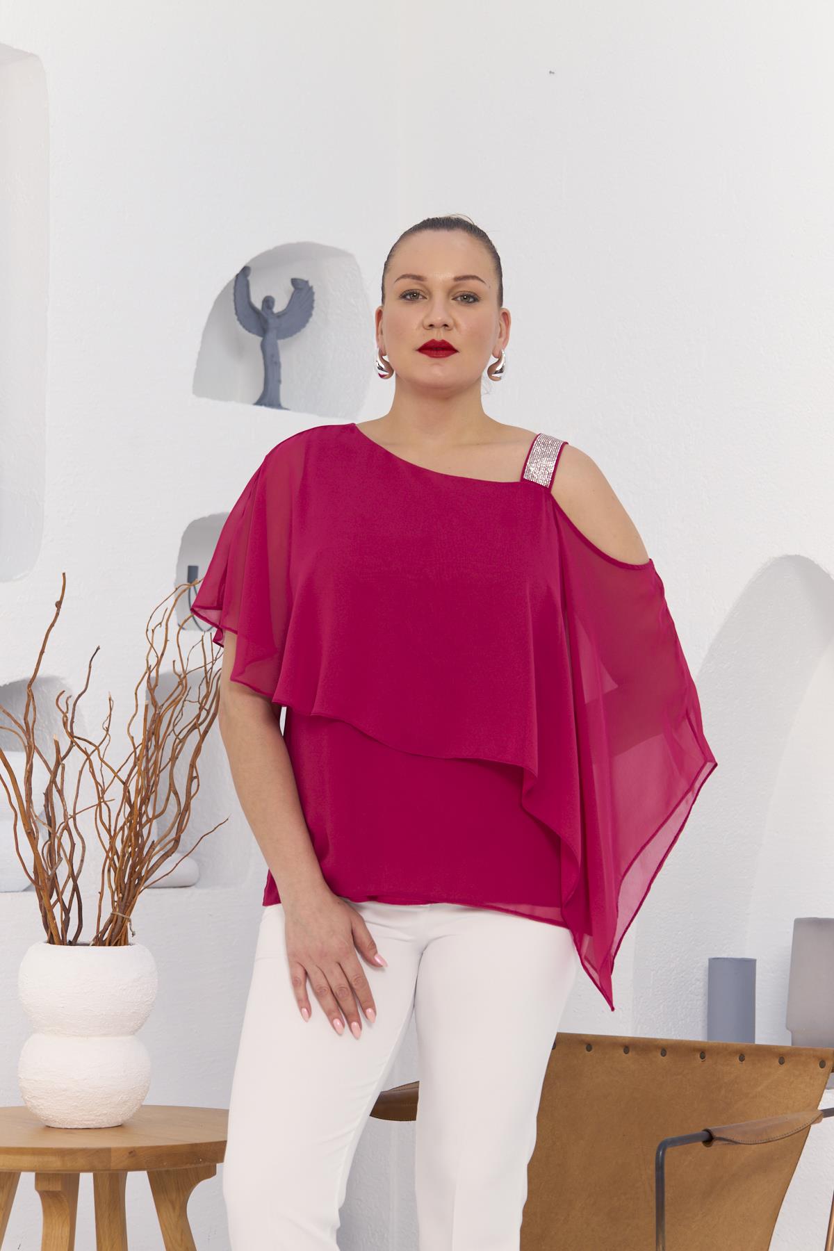 Omuz Taş Detay İçlikli Şifon Büyük Beden Bluz Fuşya