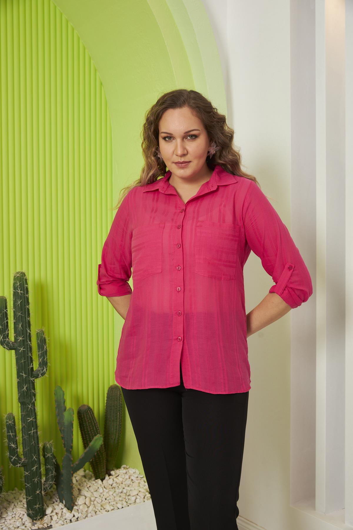 Cep Ve Kol Detaylı Büyük Beden Fuşya Gömlek