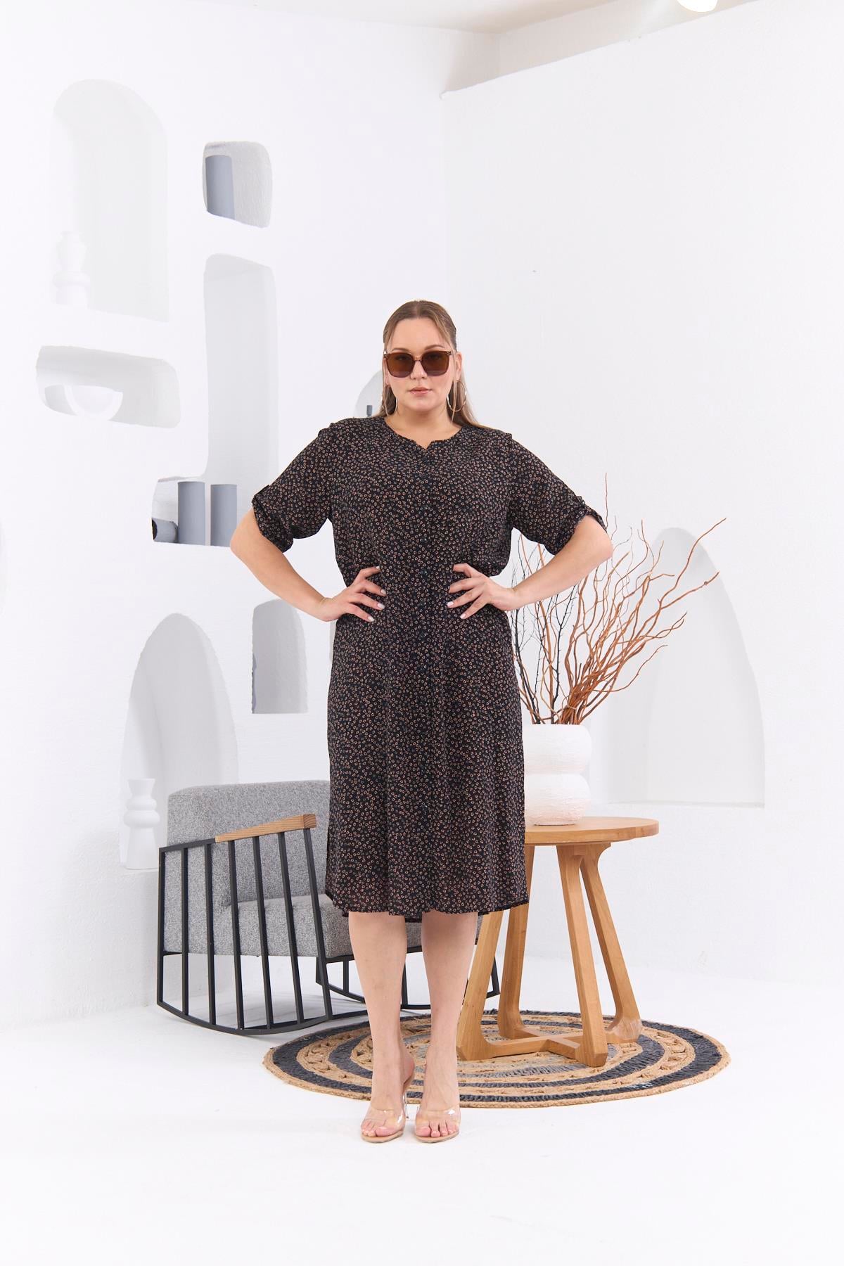 Çıtır Çiçek Desenli Büyük Beden Siyah Elbise