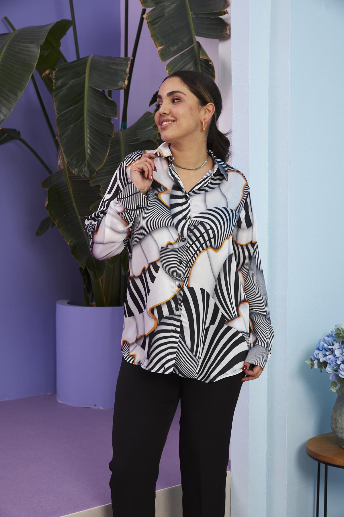 Fırfır Desenli Büyük Beden Ekru Gömlek