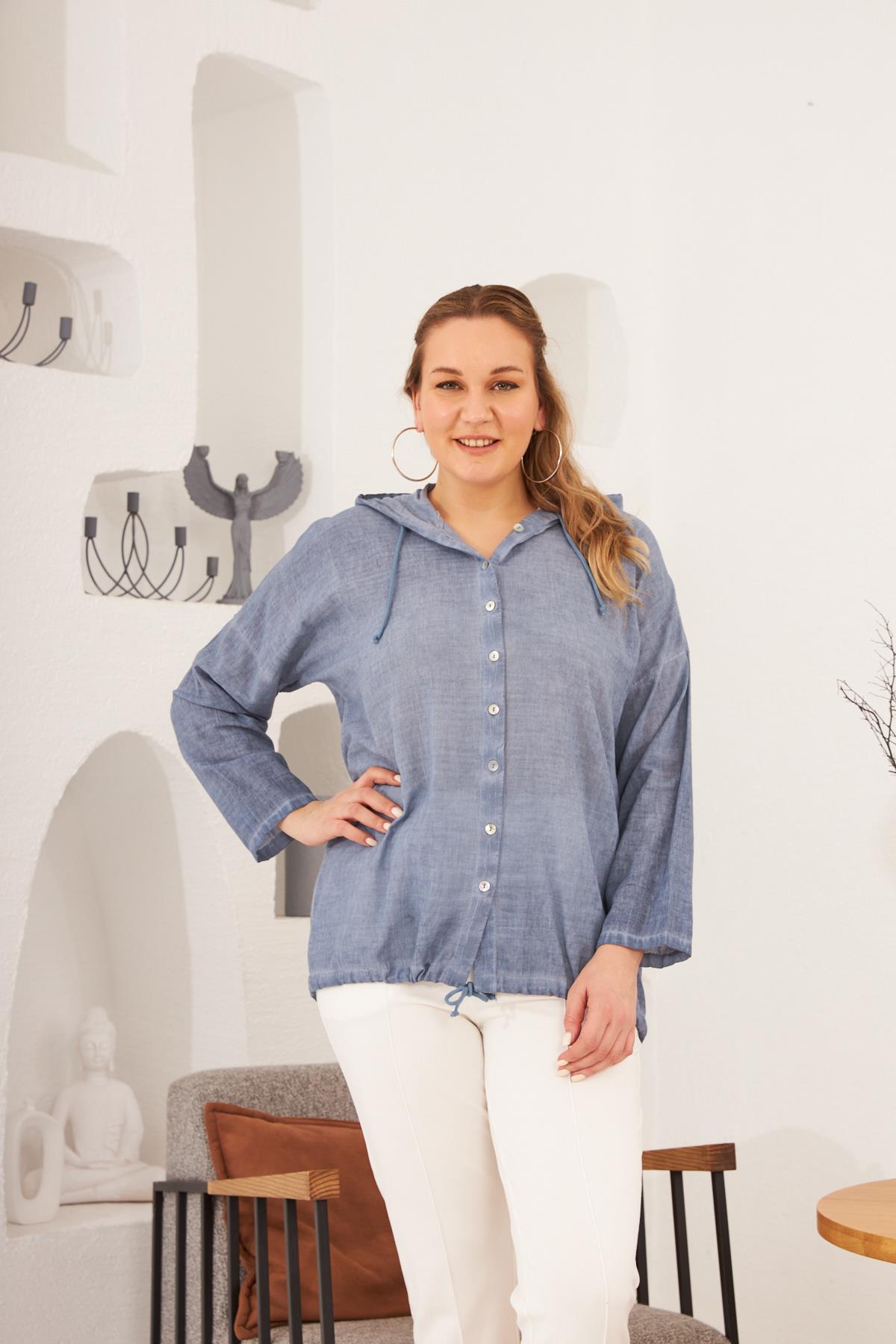 Kapşonlu Büyük Beden İndigo Yıkamalı Gömlek