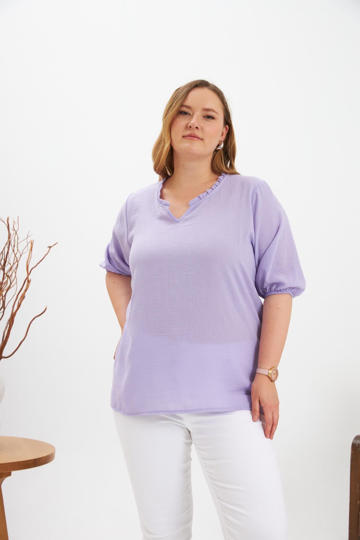 Volanlı V Yaka Kısa Kol Kadın Bluz Lila