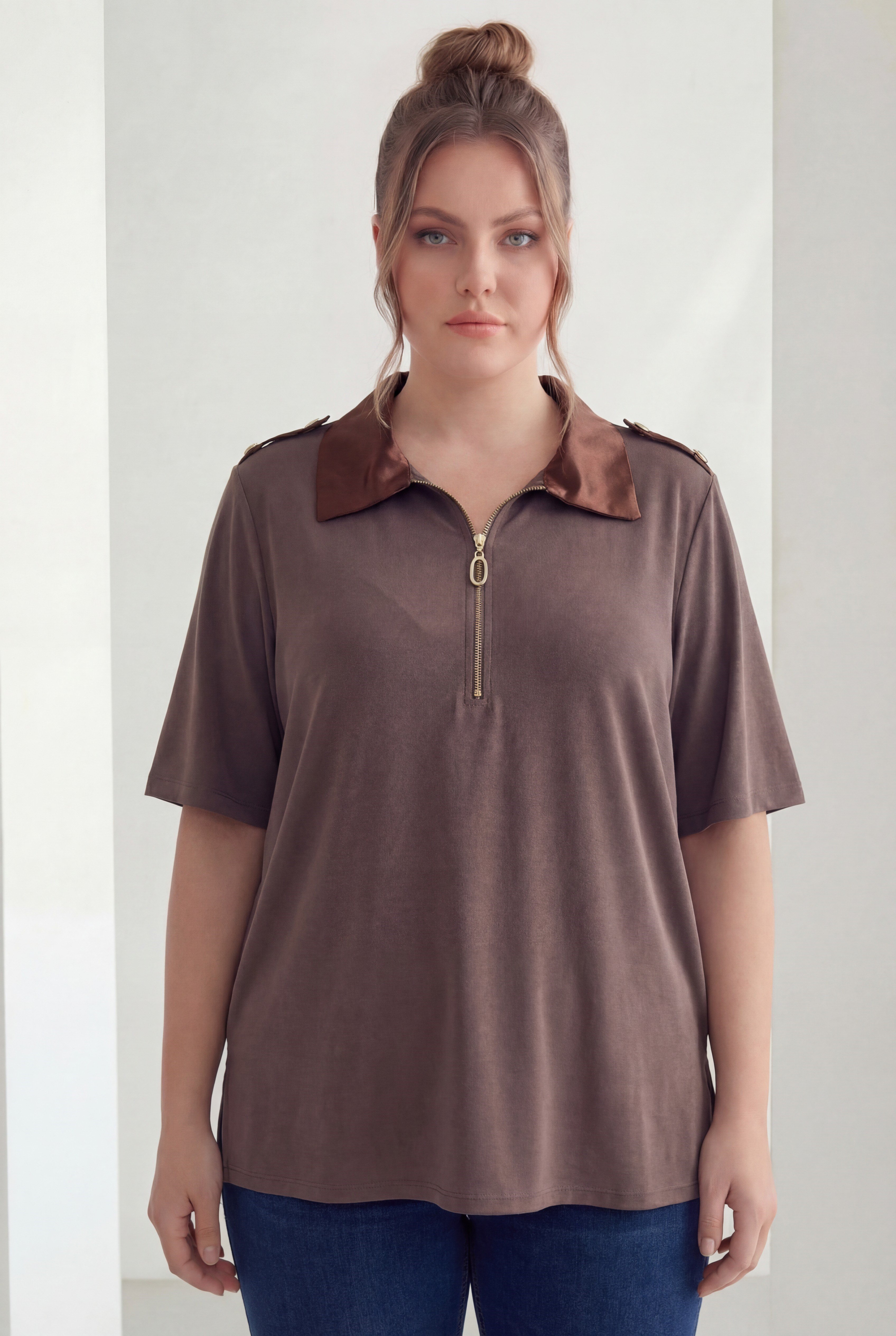 Omuz Apoletli Fermuarlı Büyük Beden Modal Bluz Kahve