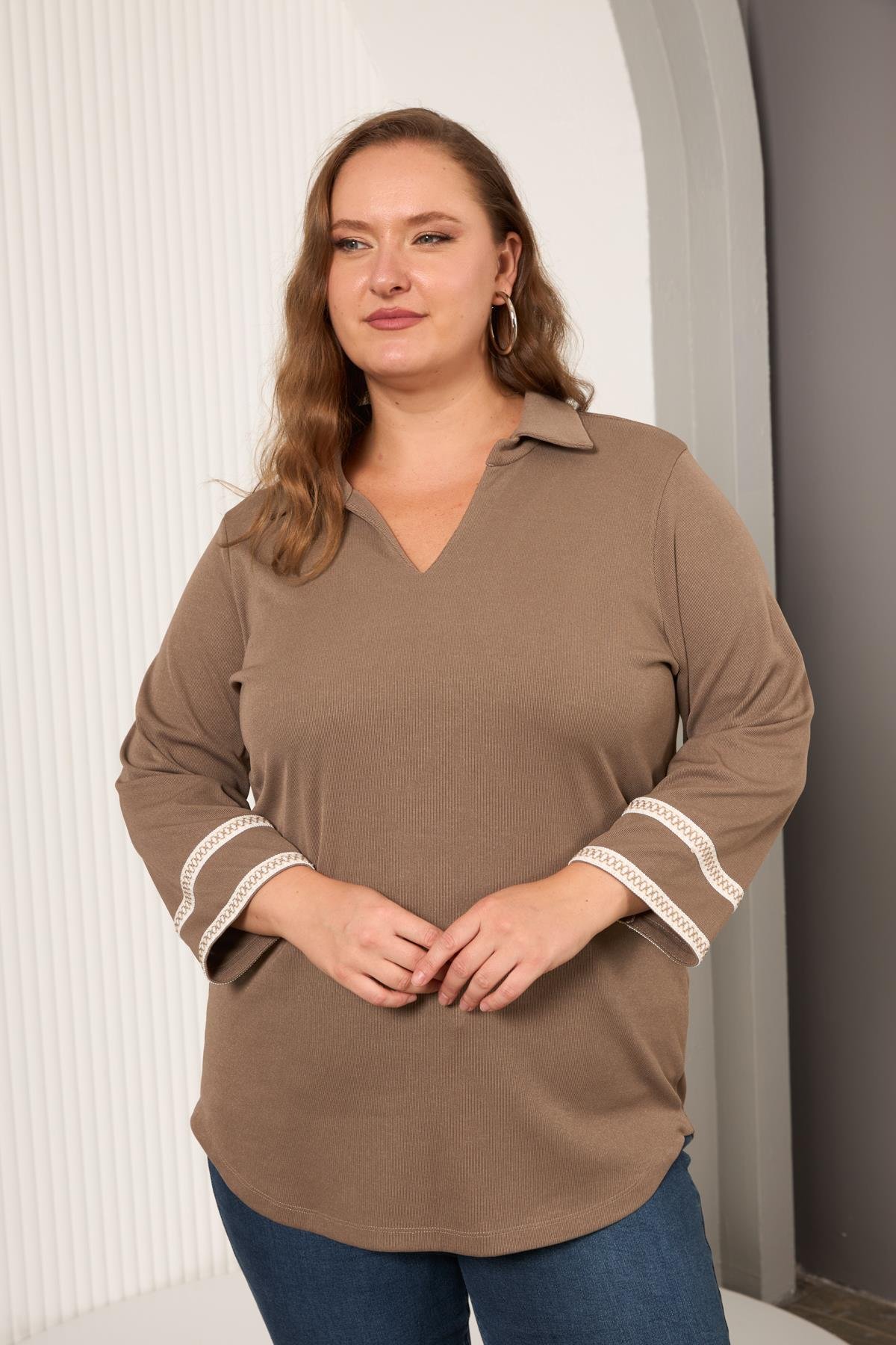 Büyük Beden Kol Nakış Detay Örme Bluz Vizon