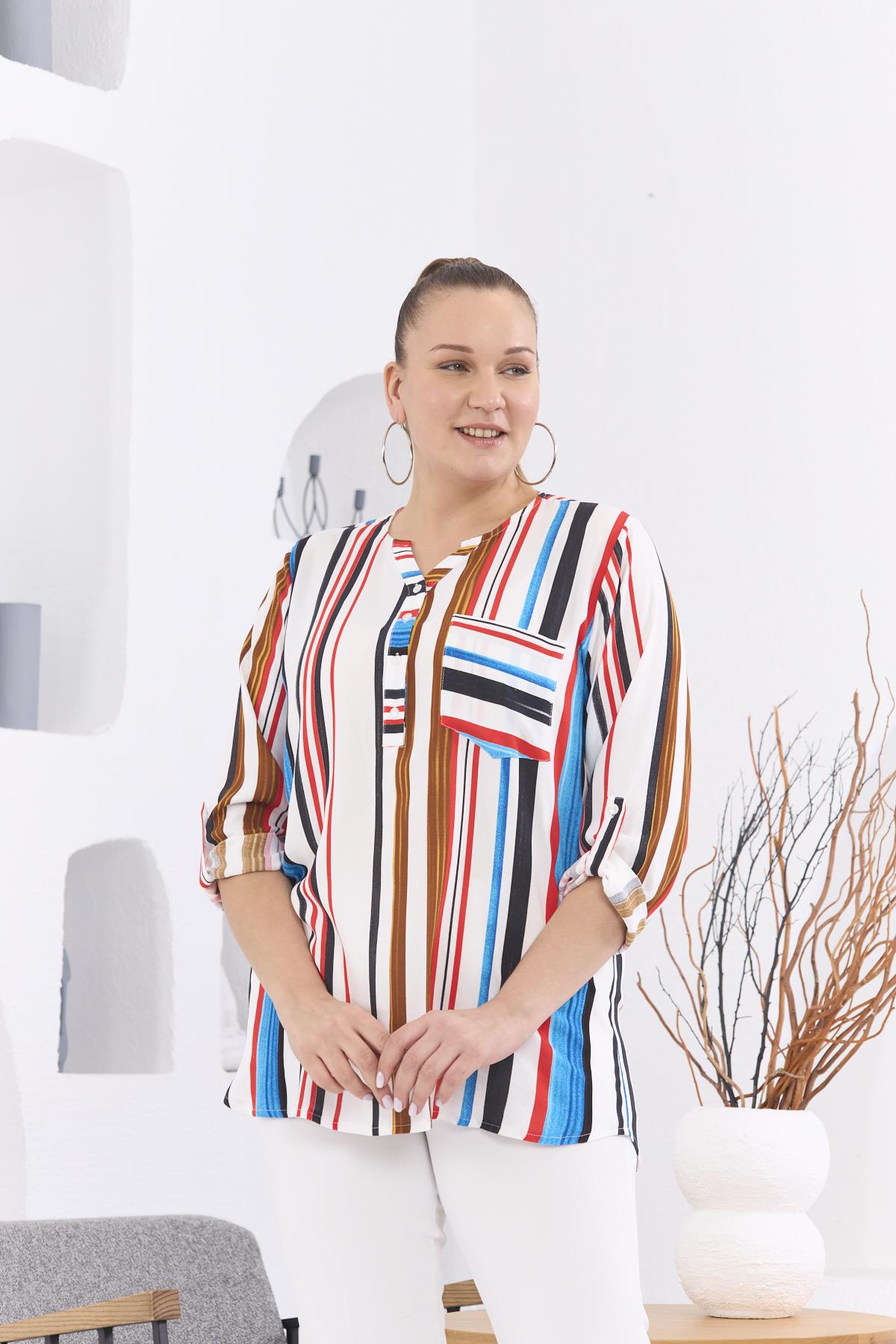 Çizgili Cep Detaylı Büyük Beden Mavi Bluz