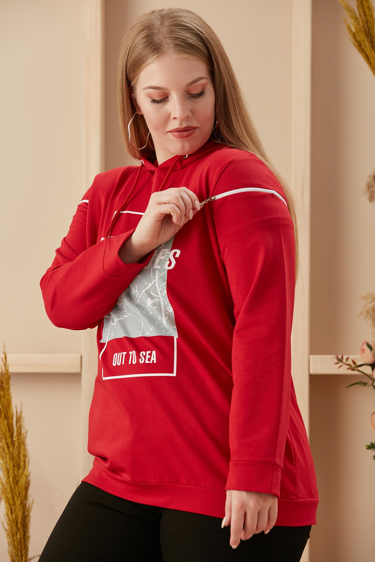 Rmg Baskılı ve Fermuarlı Büyük Beden Kırmızı Sweatshirt