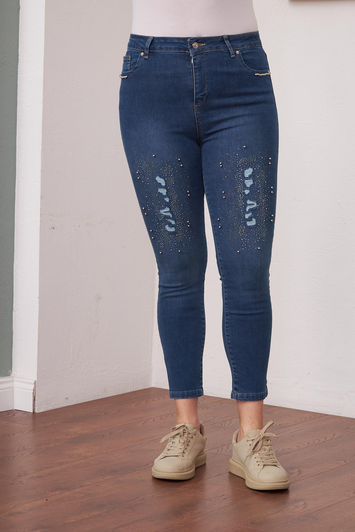 İnci Ve Yırtık Detaylı Büyük Beden Mavi Kot Pantolon