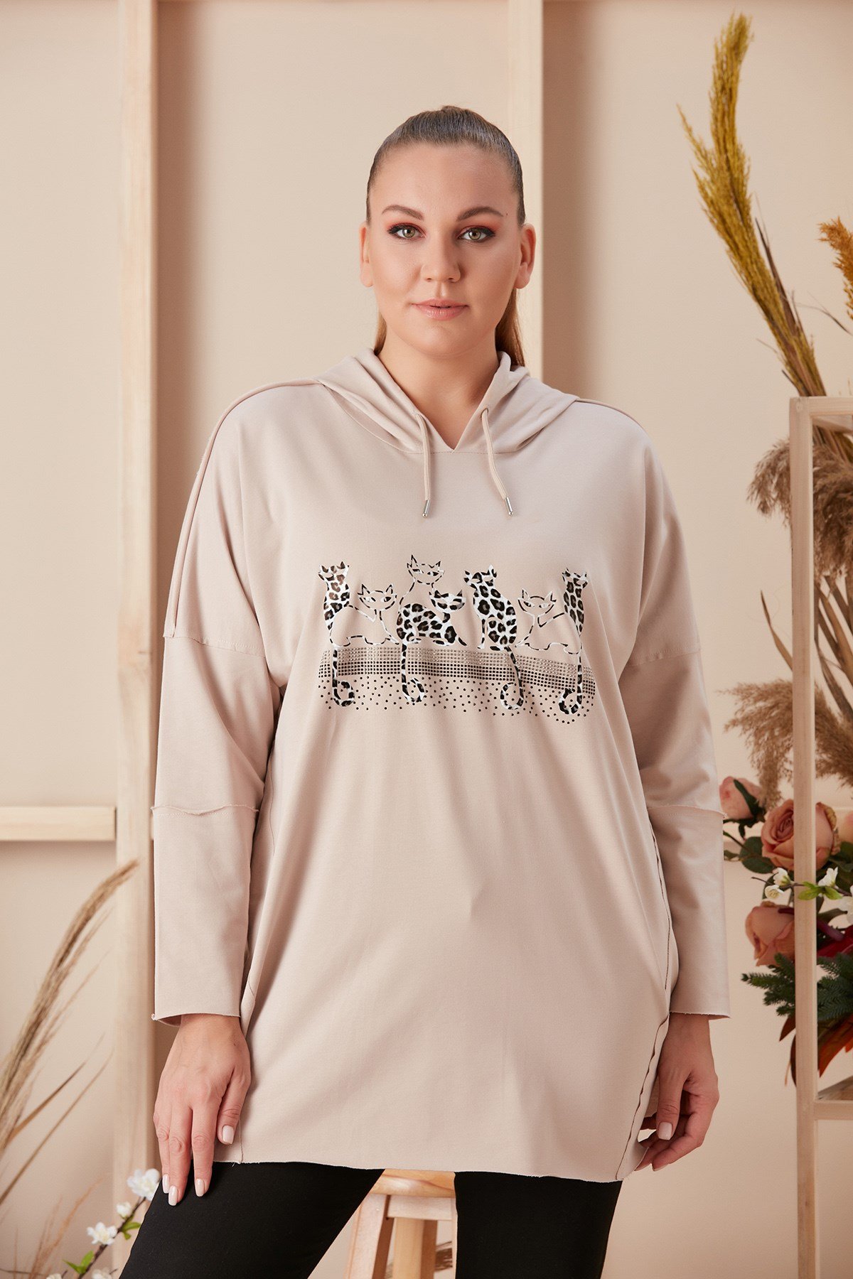 Rmg Kedi Figürlü Taş İşlemeli Büyük Beden Vizon Sweatshirt