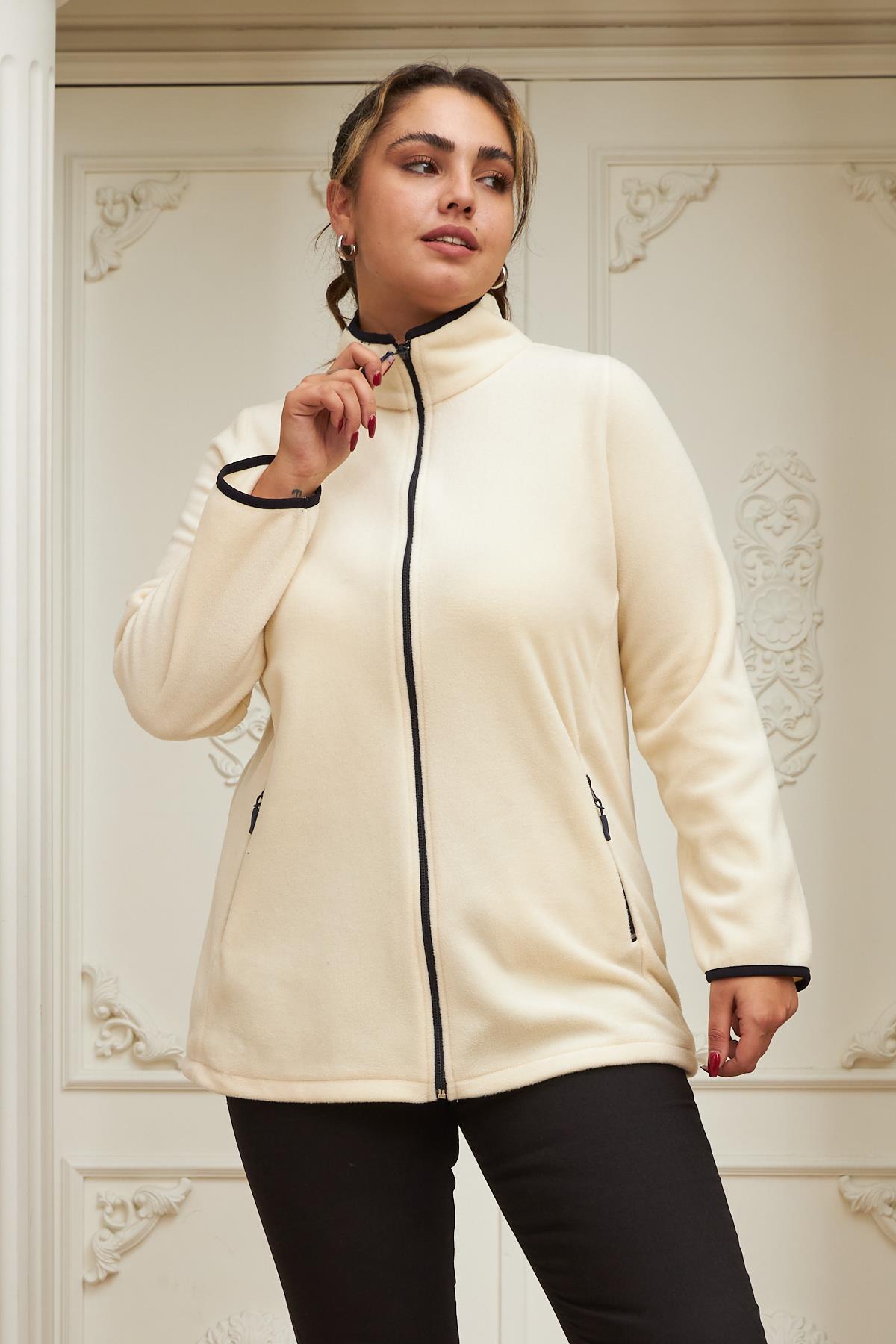 Kol Biye Detaylı Büyük Beden Ekru Polar