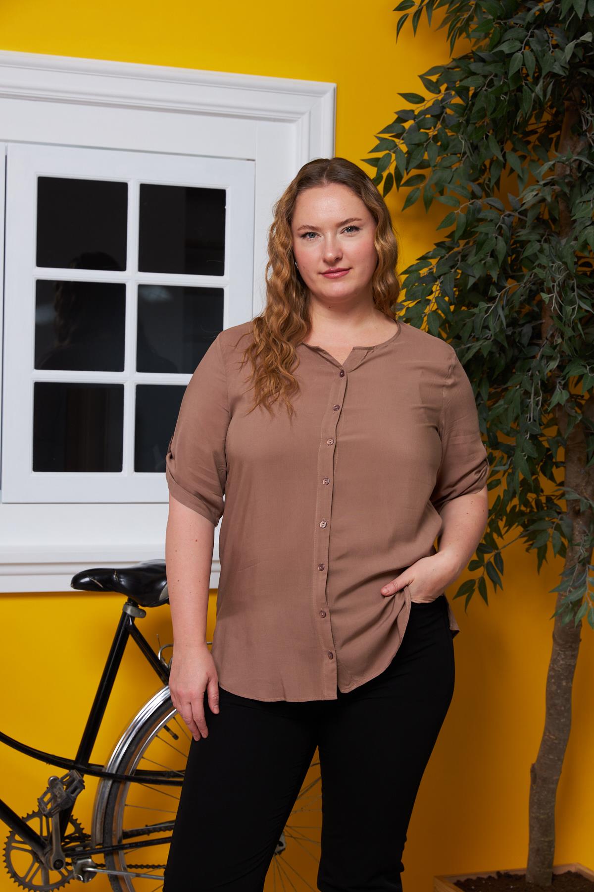 Kol Detaylı Vual Viskon Büyük Beden Vizon Gömlek