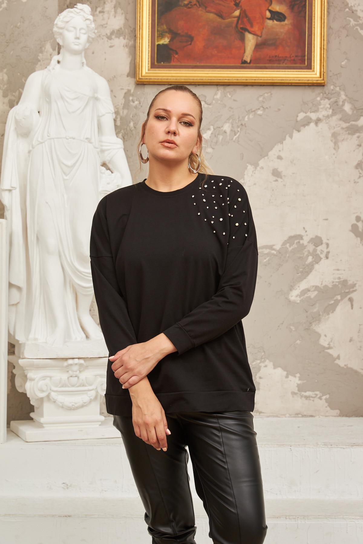 Omuz Taş Detaylı Büyük Beden Siyah Sweatshirt