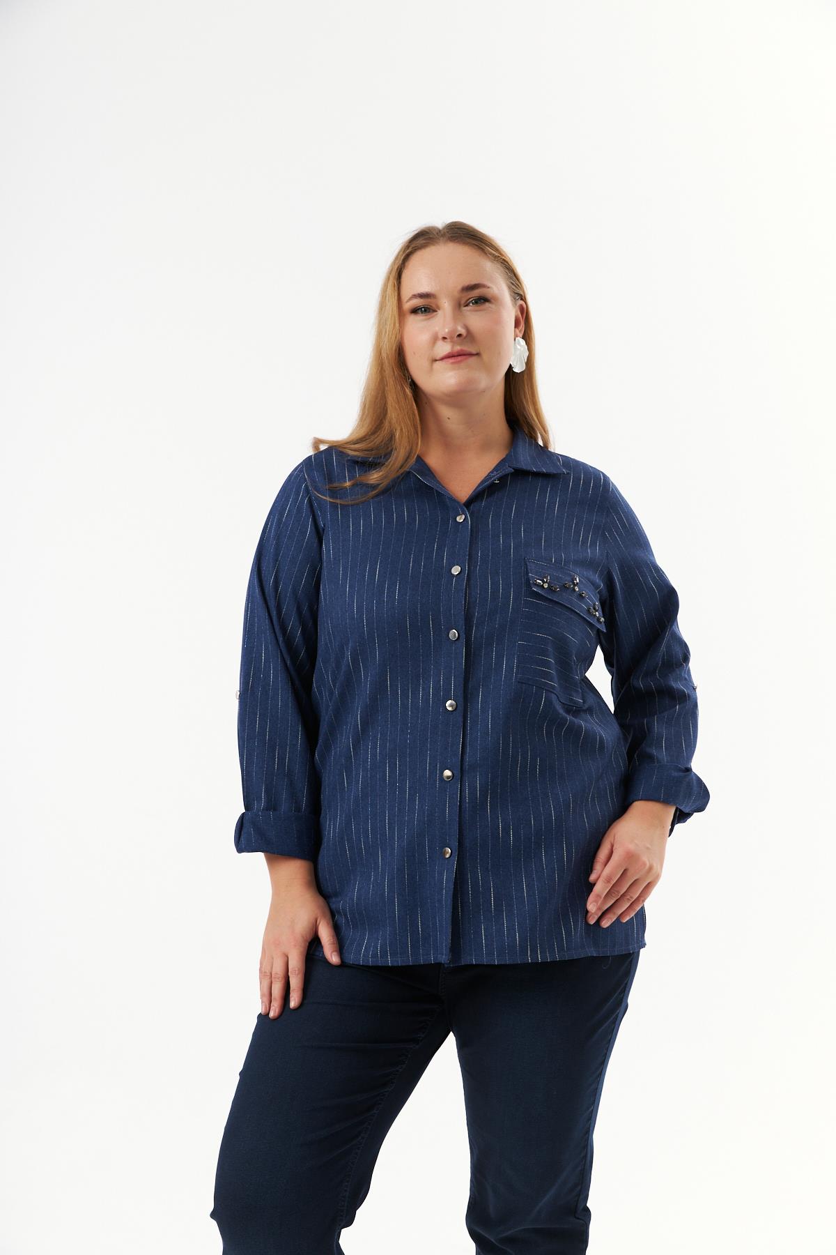 Büyük Beden Ön Cep Kapağı Taşlı Gömlek İndigo