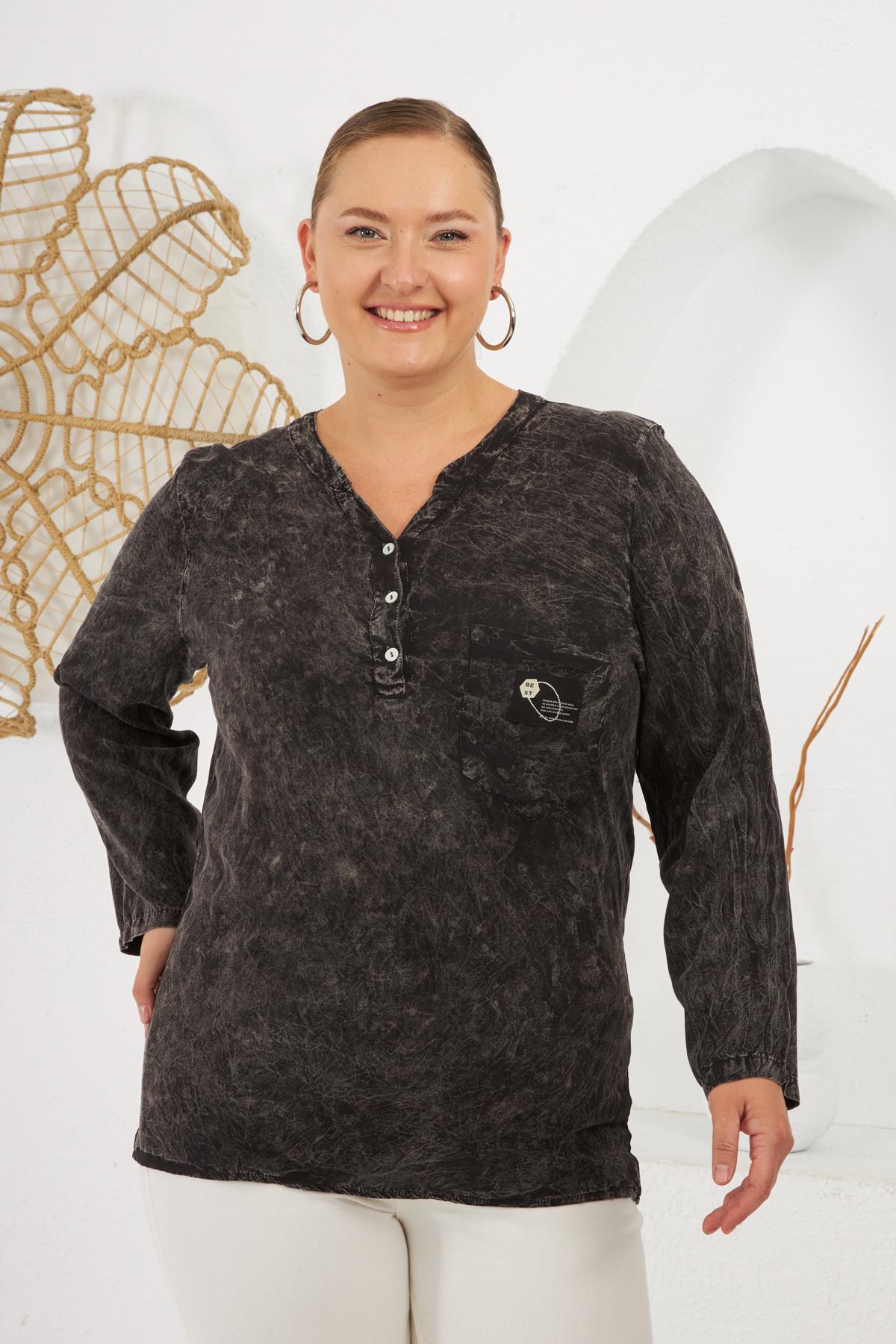 Yaka Arma Detaylı Büyük Beden Yıkamalı Bluz Siyah