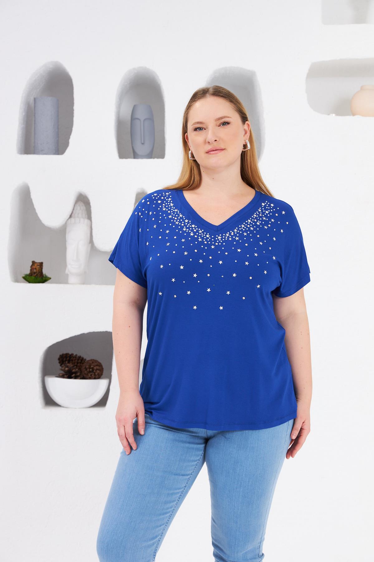 Yıldız Taş Baskılı Büyük Beden Tişört Saks