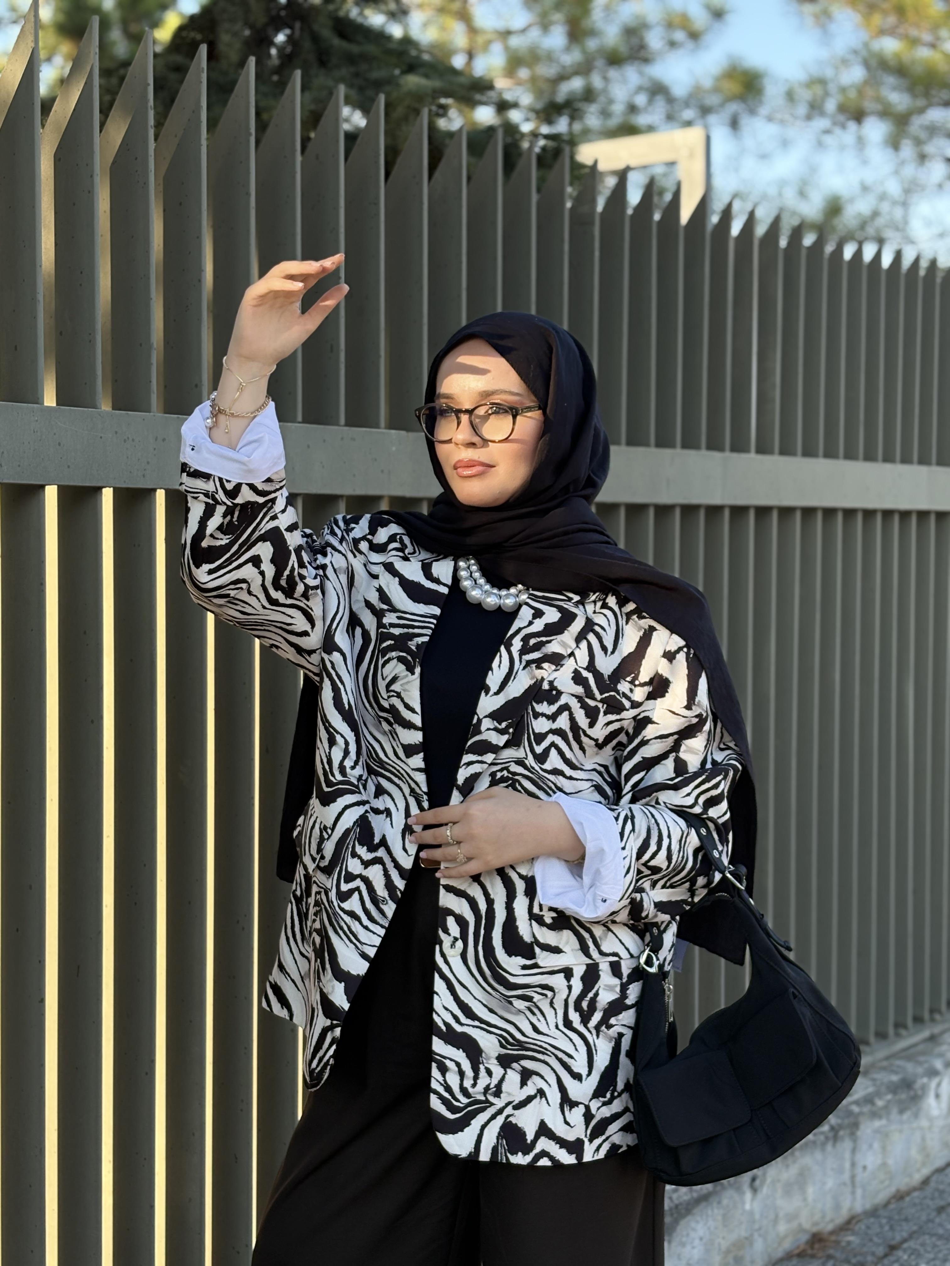 ZEBRA DESEN PATCH DETAYLI BLAZER CEKET