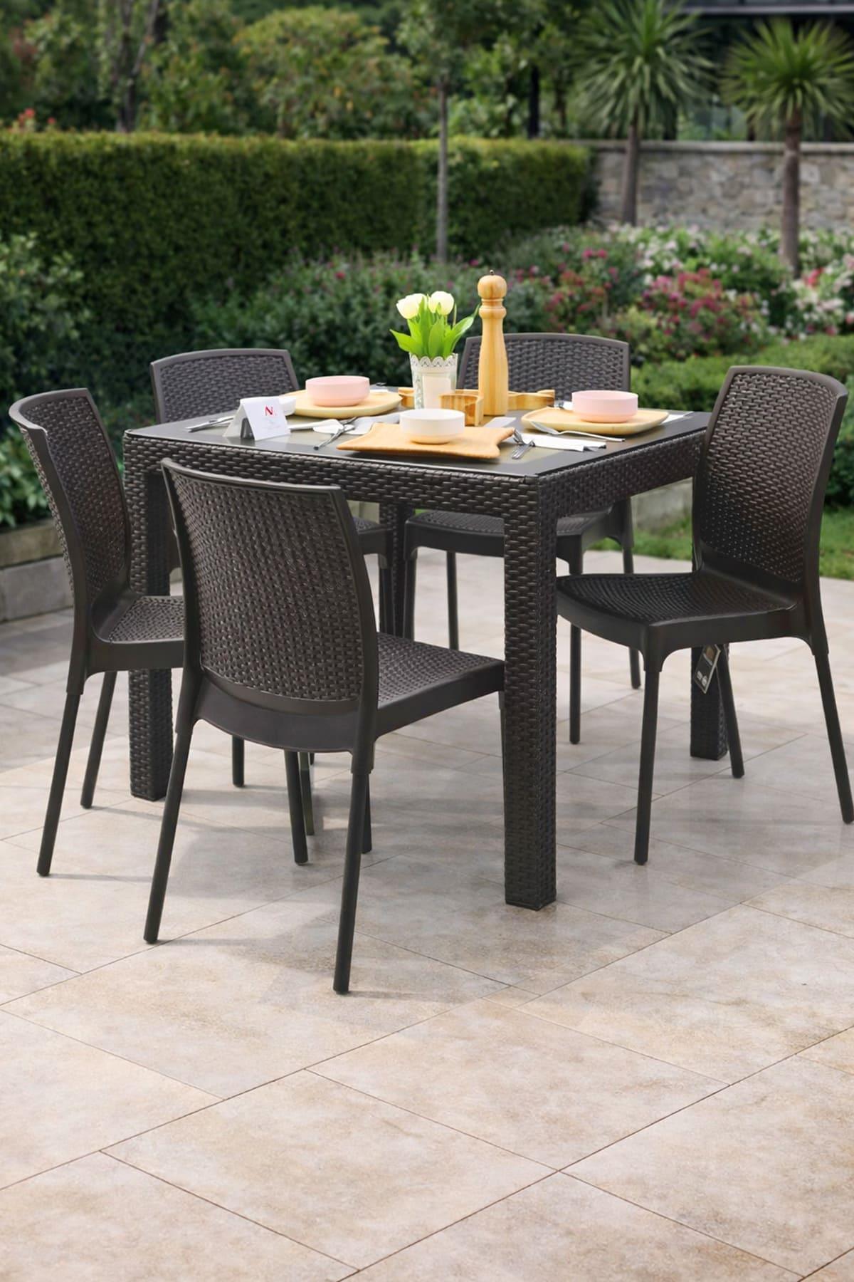 Novussi Rattan Camlı Kare Masa + 4 Adet Sunny Sandalye