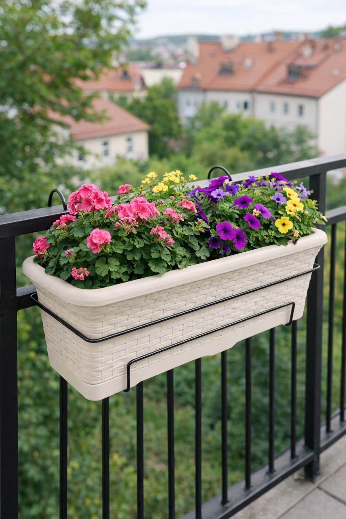 Serinova HB02A Hasır Balkon Askılı Saksı 12 Litre