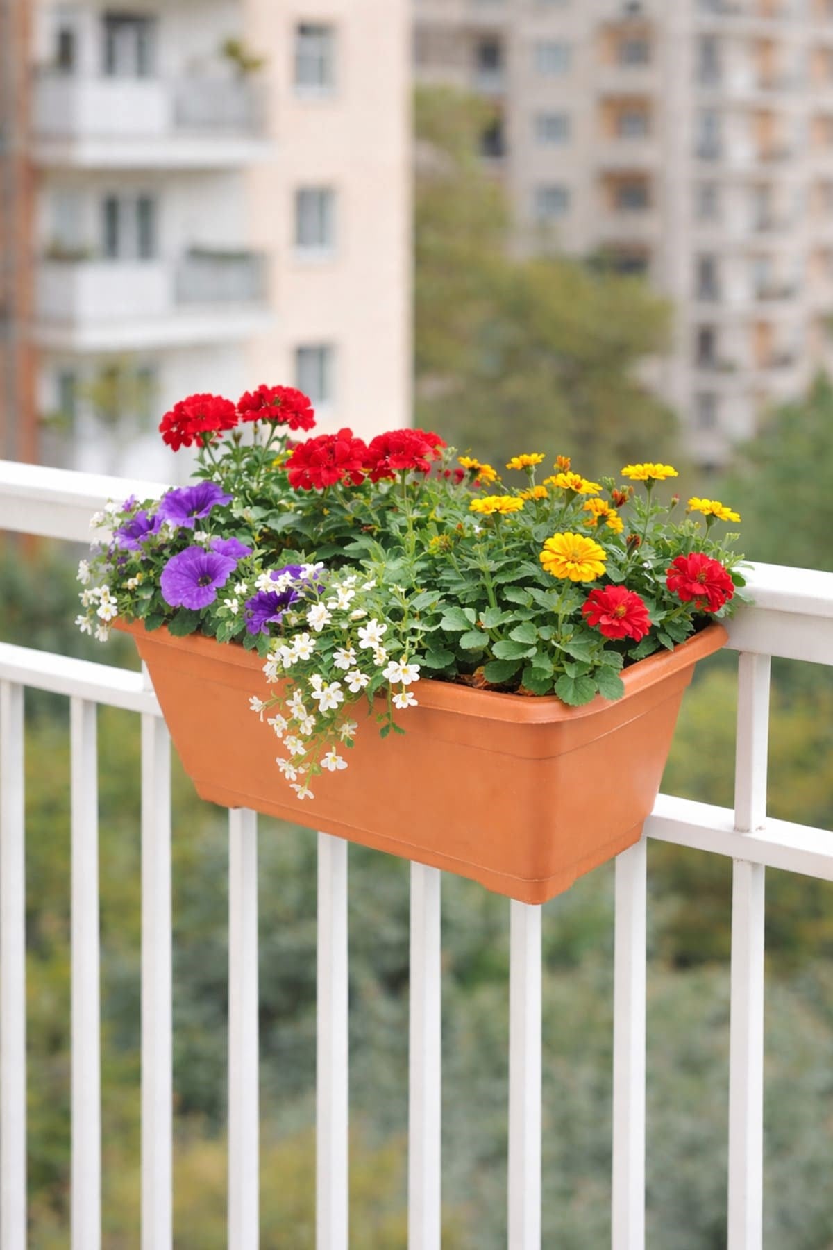 Serinova V610VA Villa Askılı Balkon Saksı 6 Litre