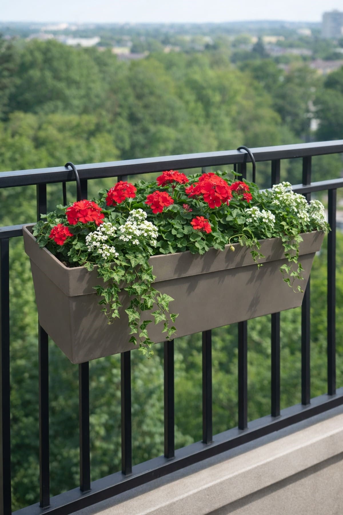Serinova YB02VA Villa Askılı Yalı Balkon Saksı 10.8 Litre