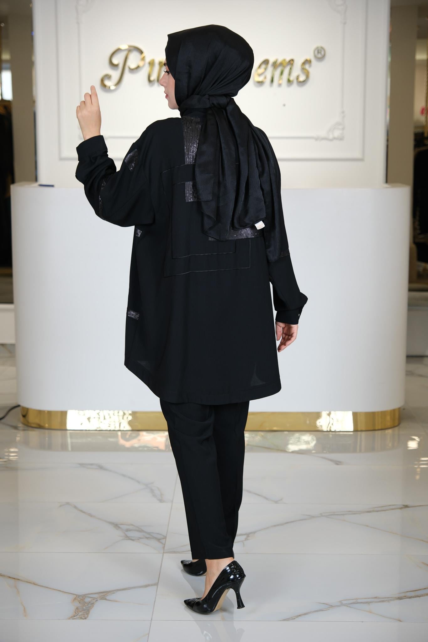 TAKIM SIYAH