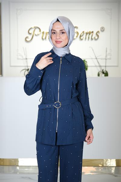 FERMUAR KAPAMALI İNCİ DETAYLI BELİ KEMERLİ RAHAT KESİM TUNİK İNDİGO