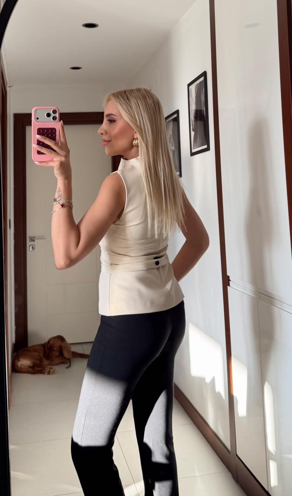 BEJ ÇİFT DÜĞMELİ AYARLANABİLİR KUŞAKLI BLUZ