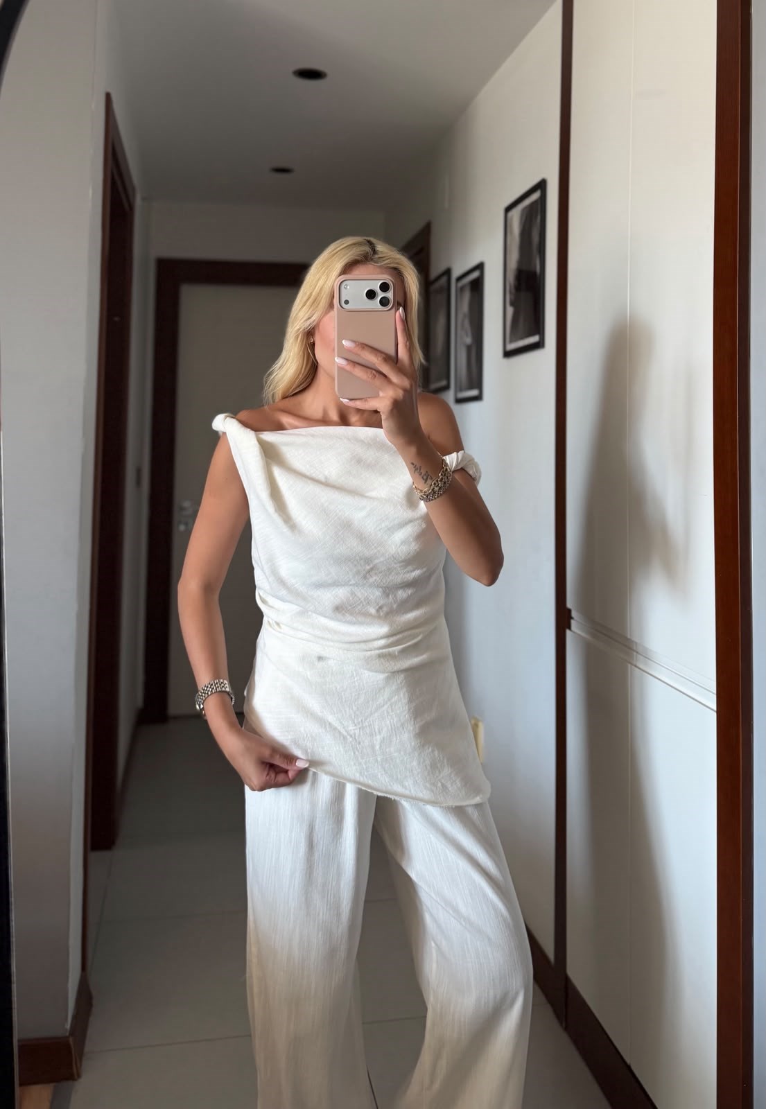 BEYAZ LARİE BLUZ PANTOLON TAKIM