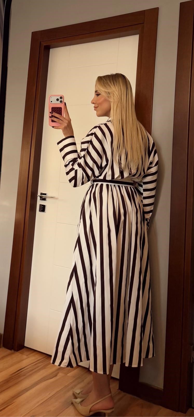 BORDO ÇİZGİLİ BELDEN LASTİKLİ KEMERLİ GÖMLEK ELBİSE