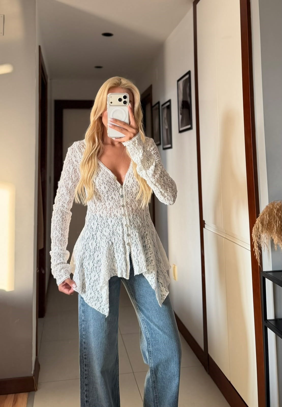 DİLVİN EKRU DÜĞMELİ DANTEL HIRKA