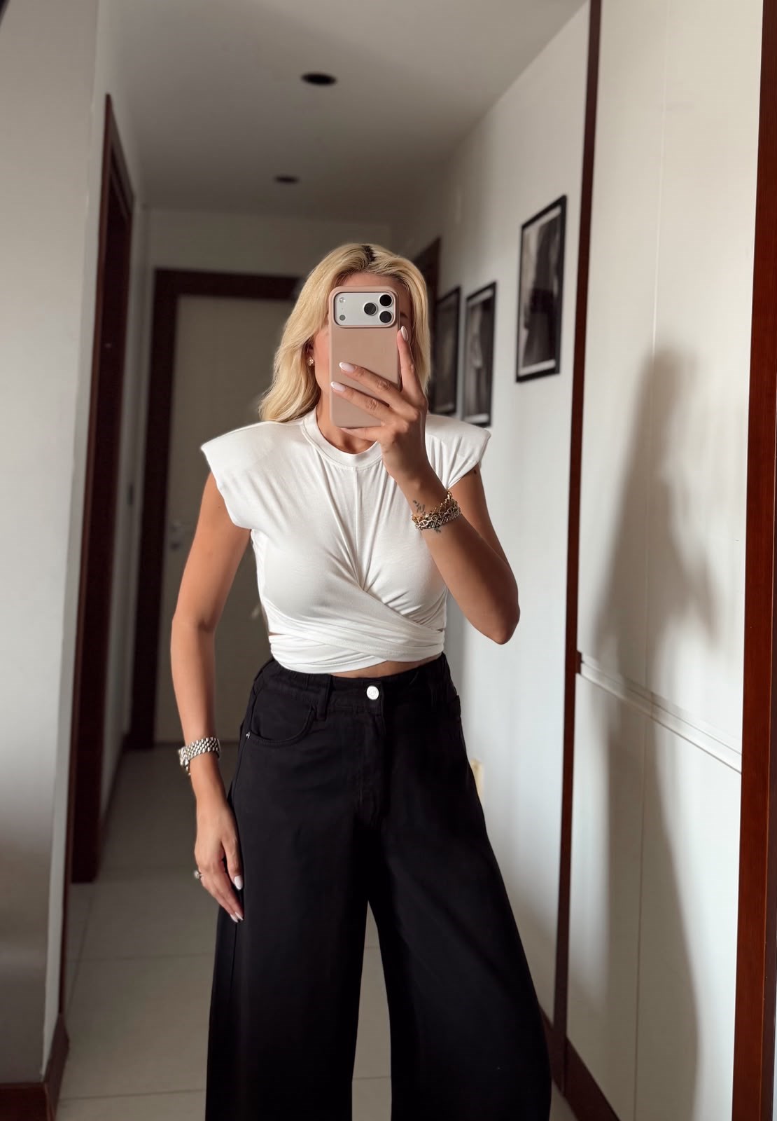 EKRU ÖNDEN BAĞLAMALI VATKALI BLUZ