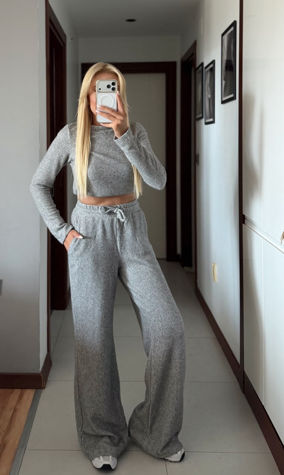 GRİ BOL PAÇA PANTOLON BLUZ TAKIM