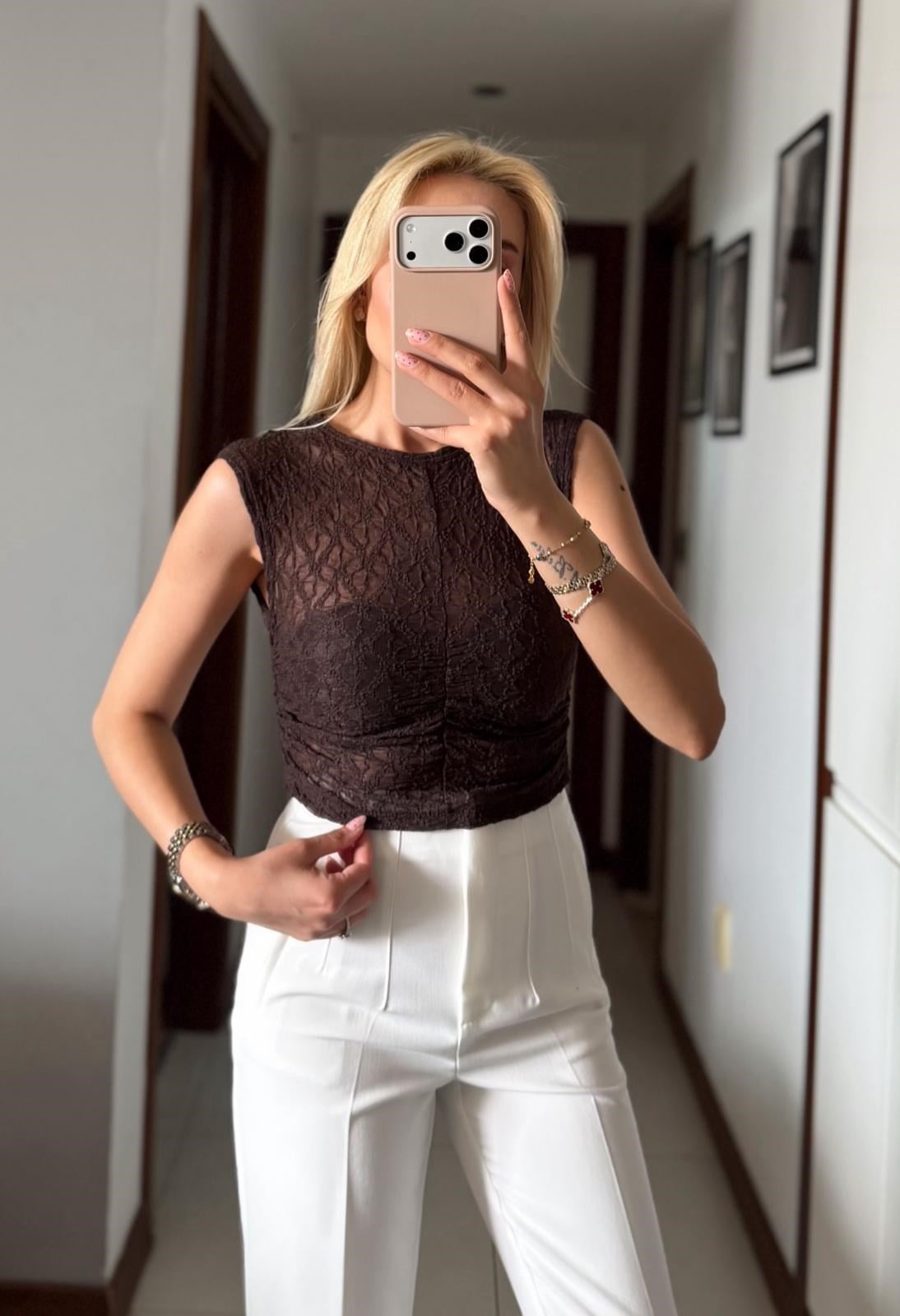 KAHVE DİLVİN BÜZGÜLÜ DANTEL TOP