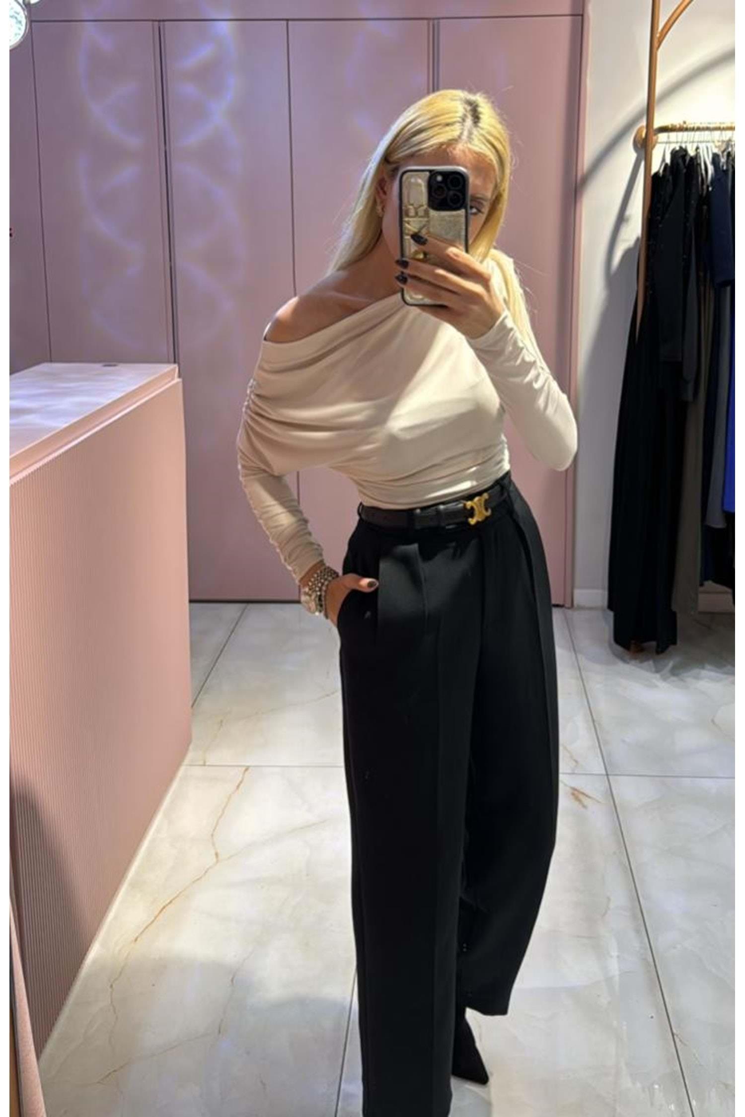 KAYIK YAKA BLUZ DÜŞÜK OMUZ KREM