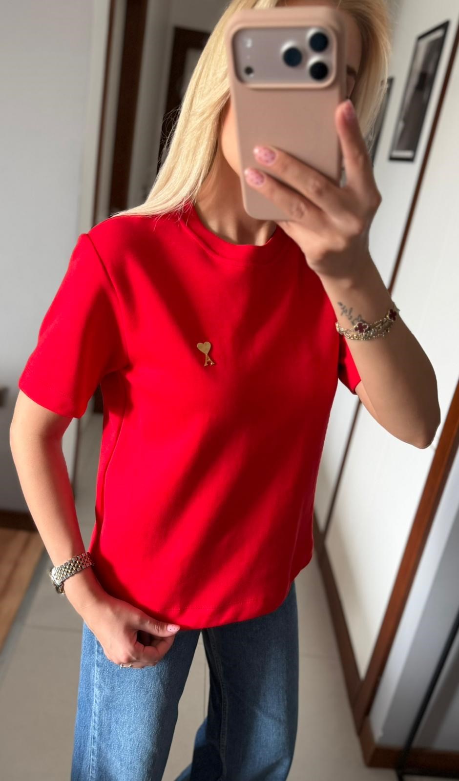 KIRMIZI ORJ MARKA GOLD METAL KALP LOGOLU TSHİRT