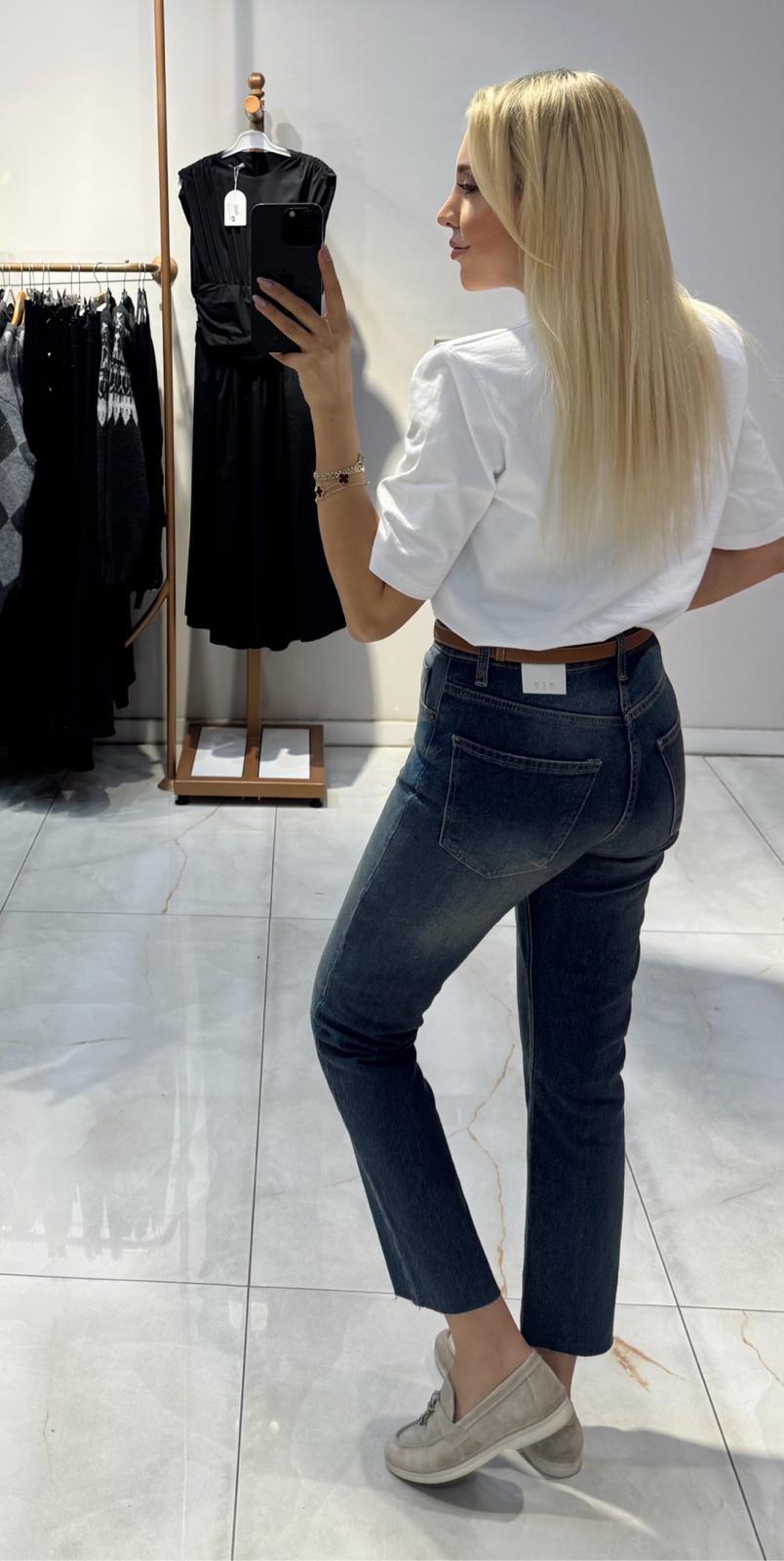 LİGHT BLUE BOYFİT KESİK PAÇA JEAN