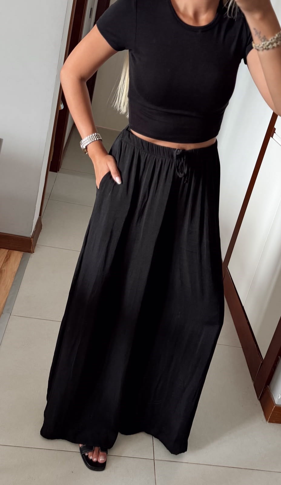 SİYAH SATEN BELDEN LASTİKLİ DÖKÜMLÜ PANTOLON