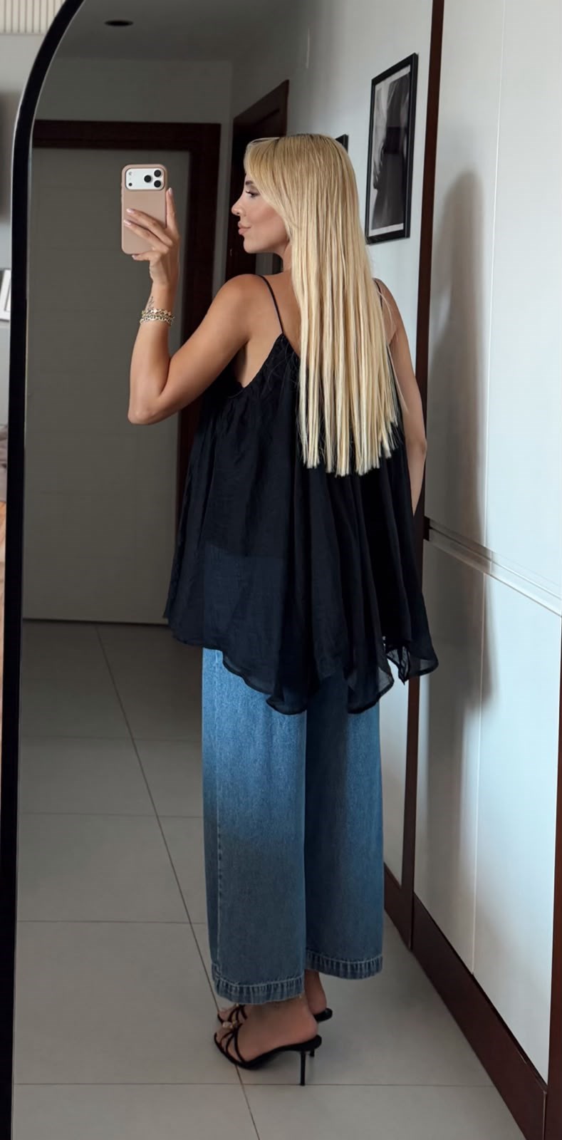 SİYAH ZR MODEL ASKILI BLUZ
