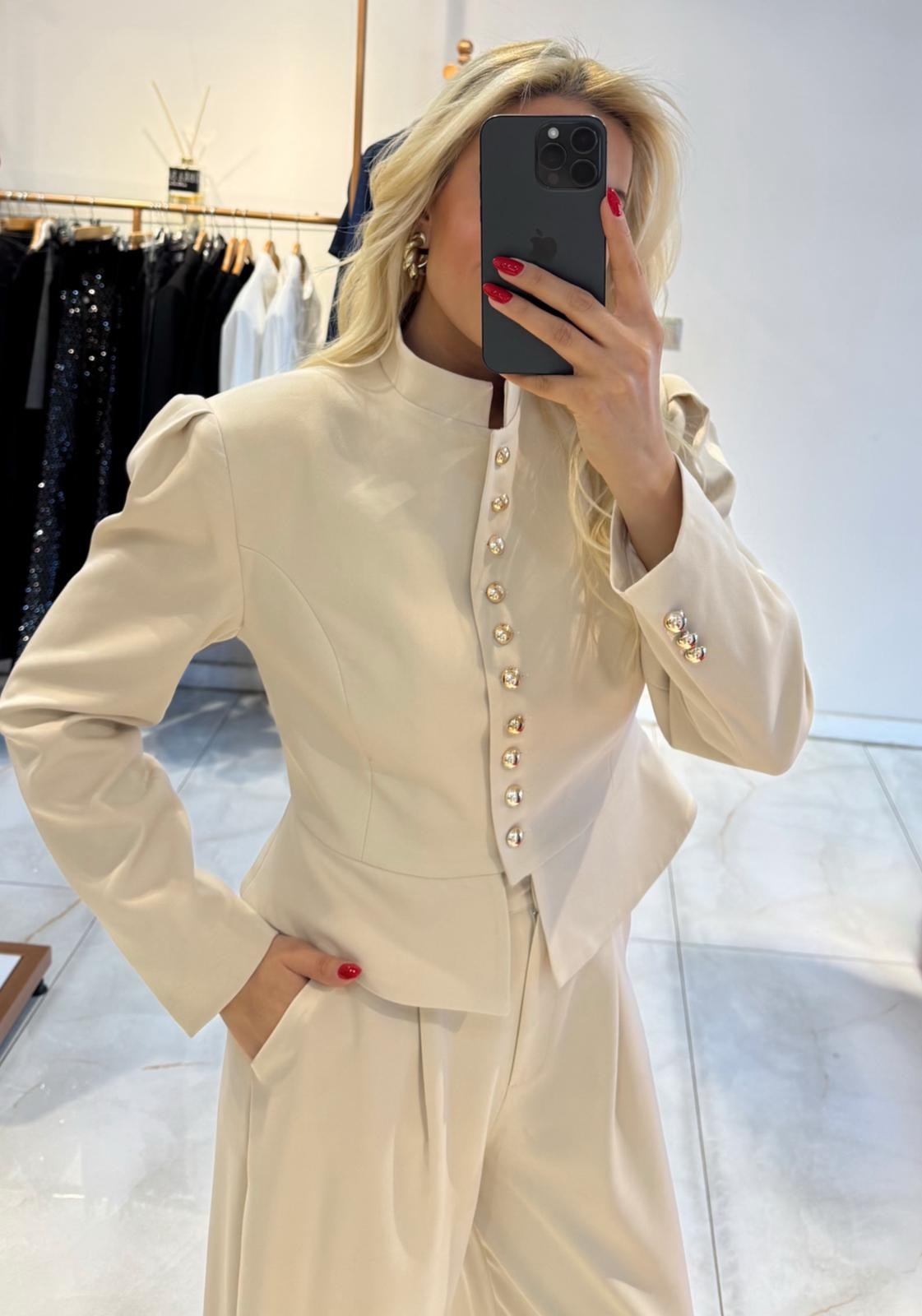 TAŞ GOLD DÜĞME DETAYLI CEKET PANTOLON TAKIM