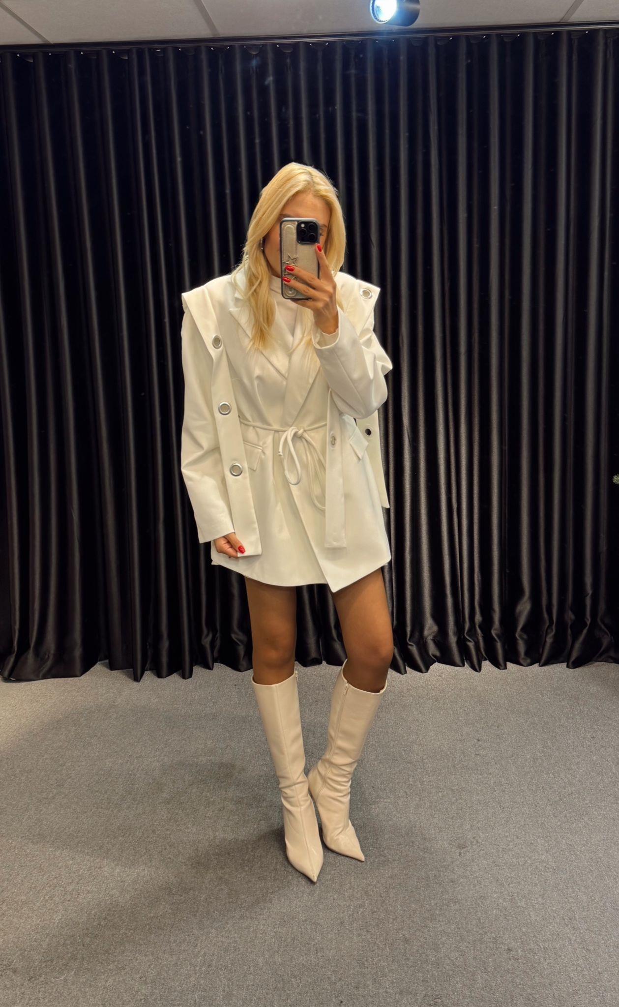 TASARIM BAĞLAMALI BLAZER CEKET BEYAZ