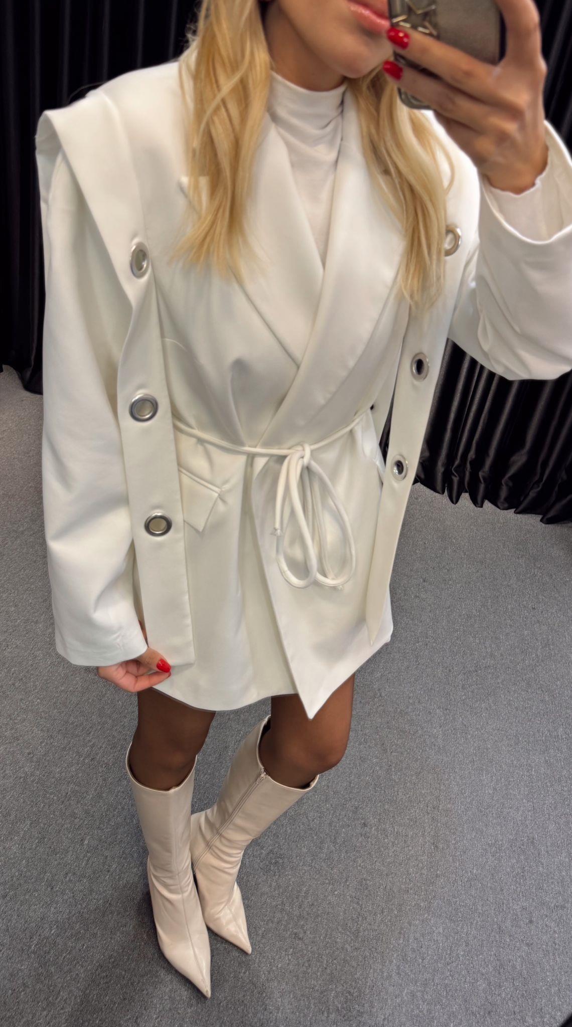 TASARIM BAĞLAMALI BLAZER CEKET BEYAZ
