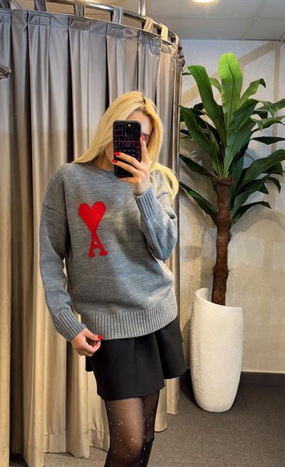 AMİ BASKILI KAZAK GRİ