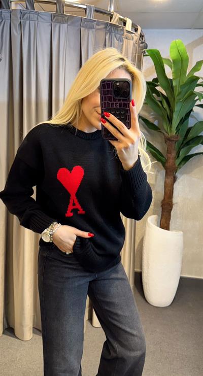 AMİ BASKILI KAZAK SİYAH